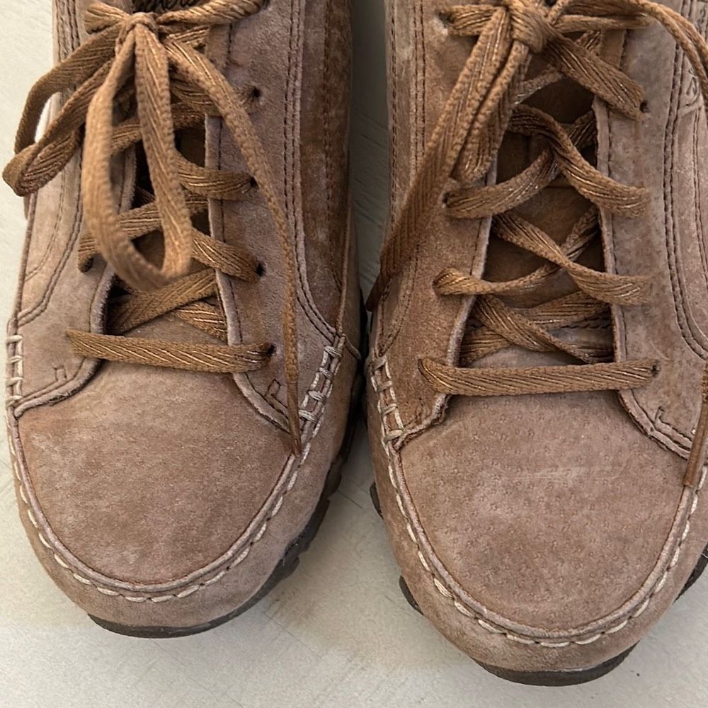 Sketchers Relaxed Fit Memory Foam Sneakers